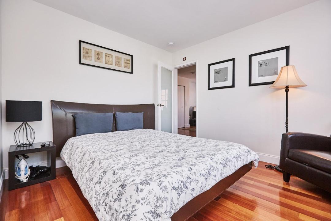 Photo of Bedroom in South Beach