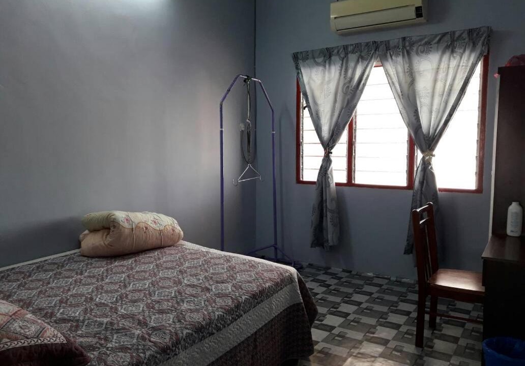 Photo of Bedroom in Asam Kumbang
