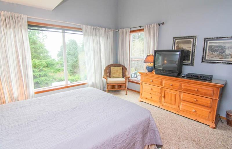 Photo of Bedroom in Otter Rock