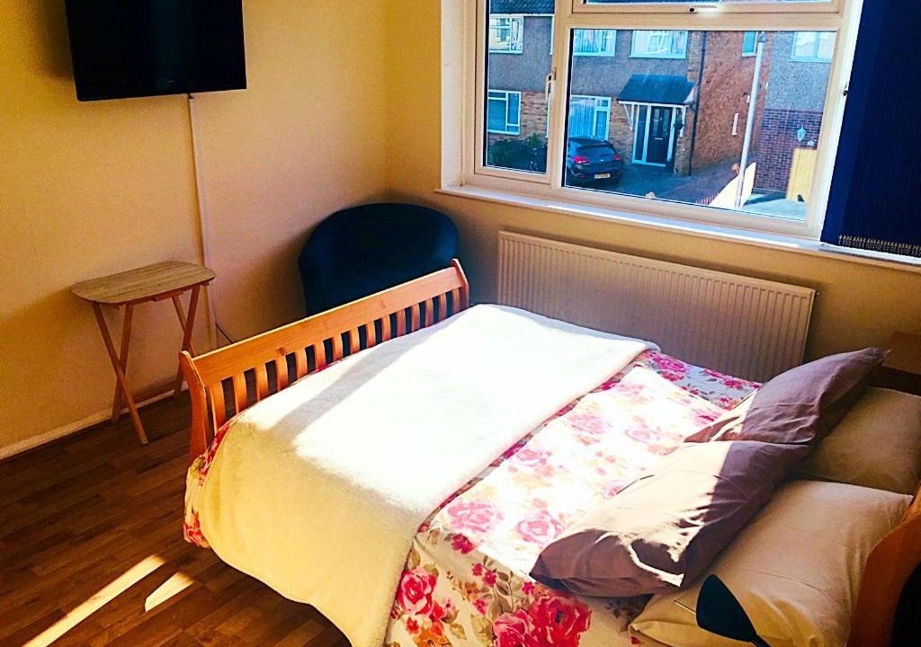 Photo of Others in Cheshunt