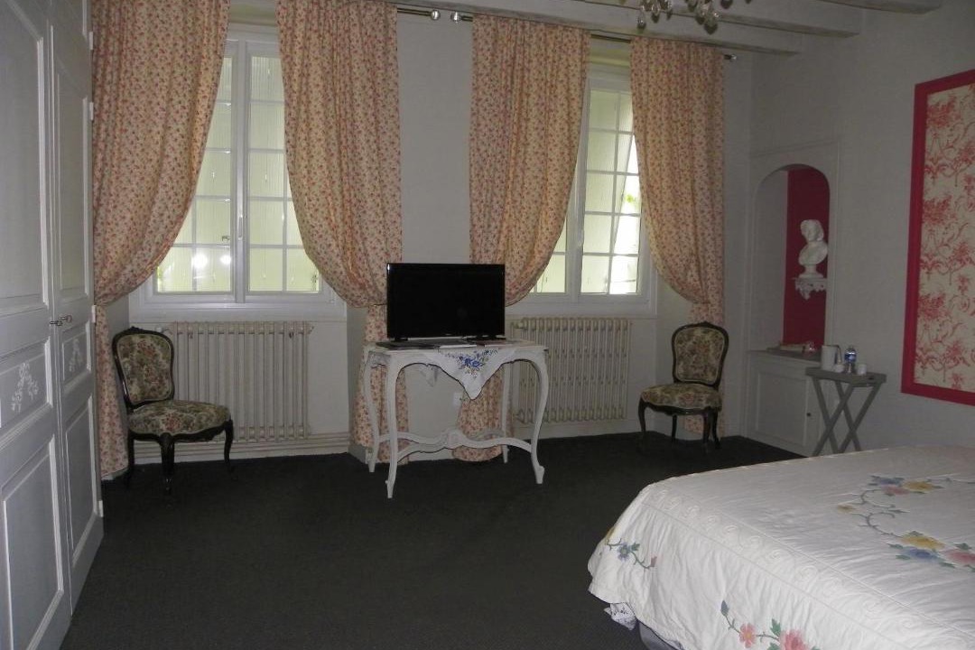 Photo of Others in Cande