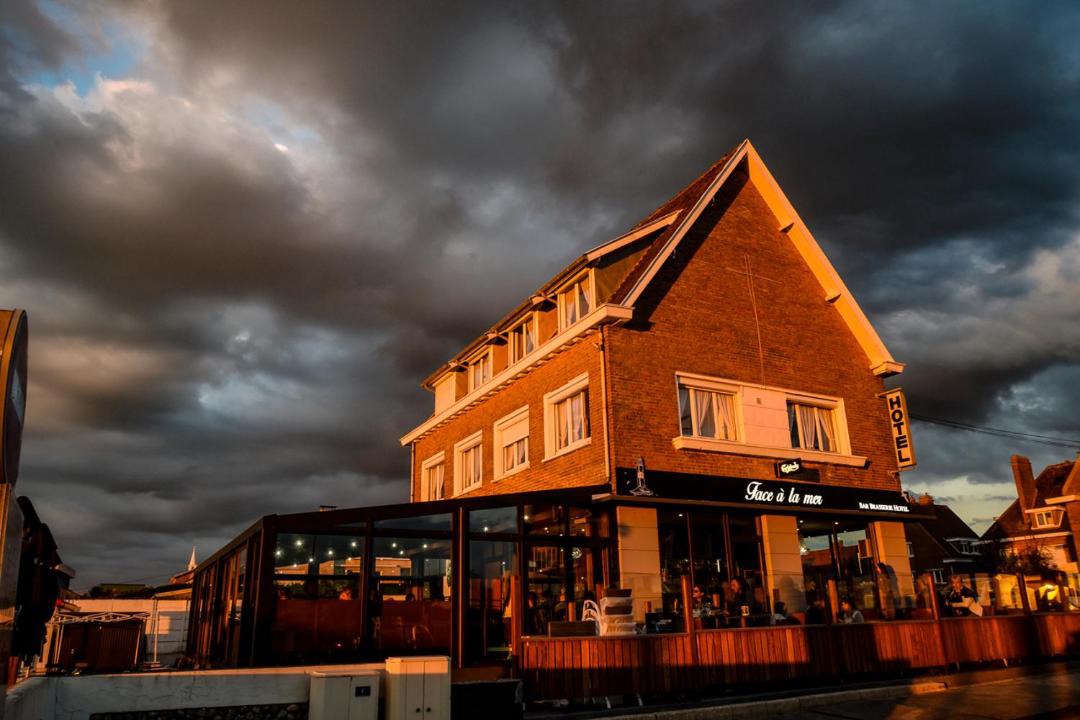 Photo of Others in Petit-Fort-Philippe