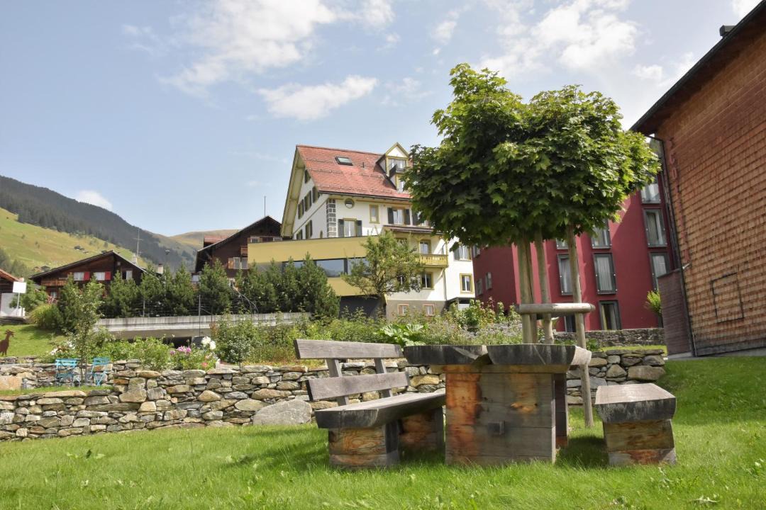 Photo of Others in Curaglia
