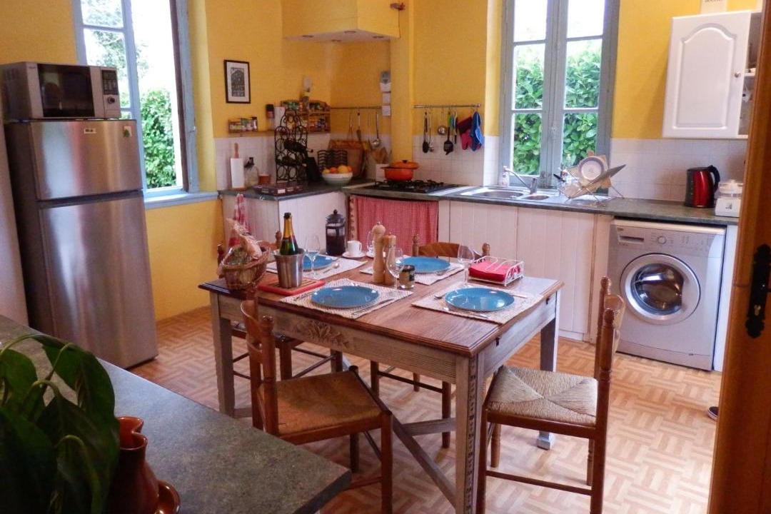 Photo of Others in Montazels