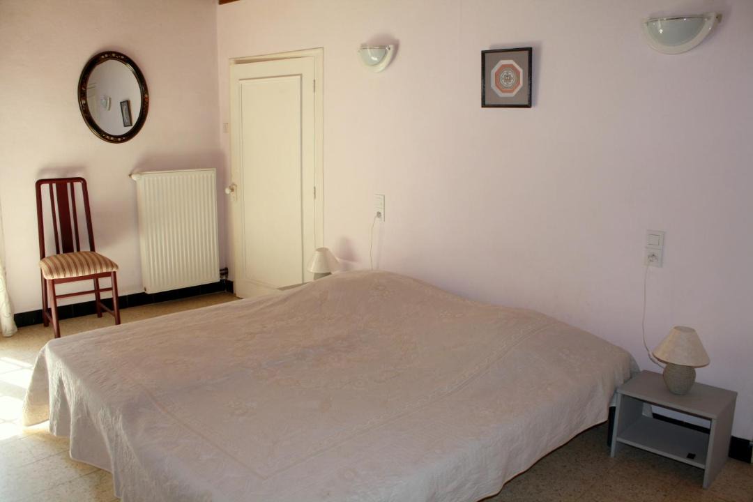 Photo of Bedroom in Pont-Saint-Esprit