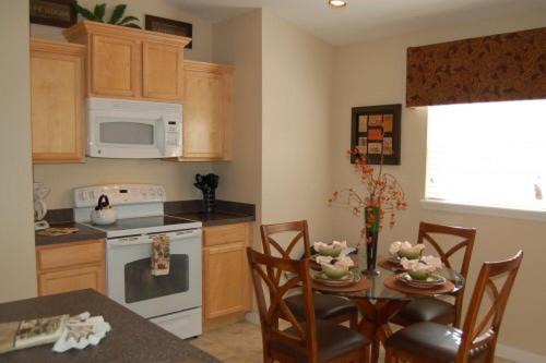 Photo of Others in Sandy Ridge