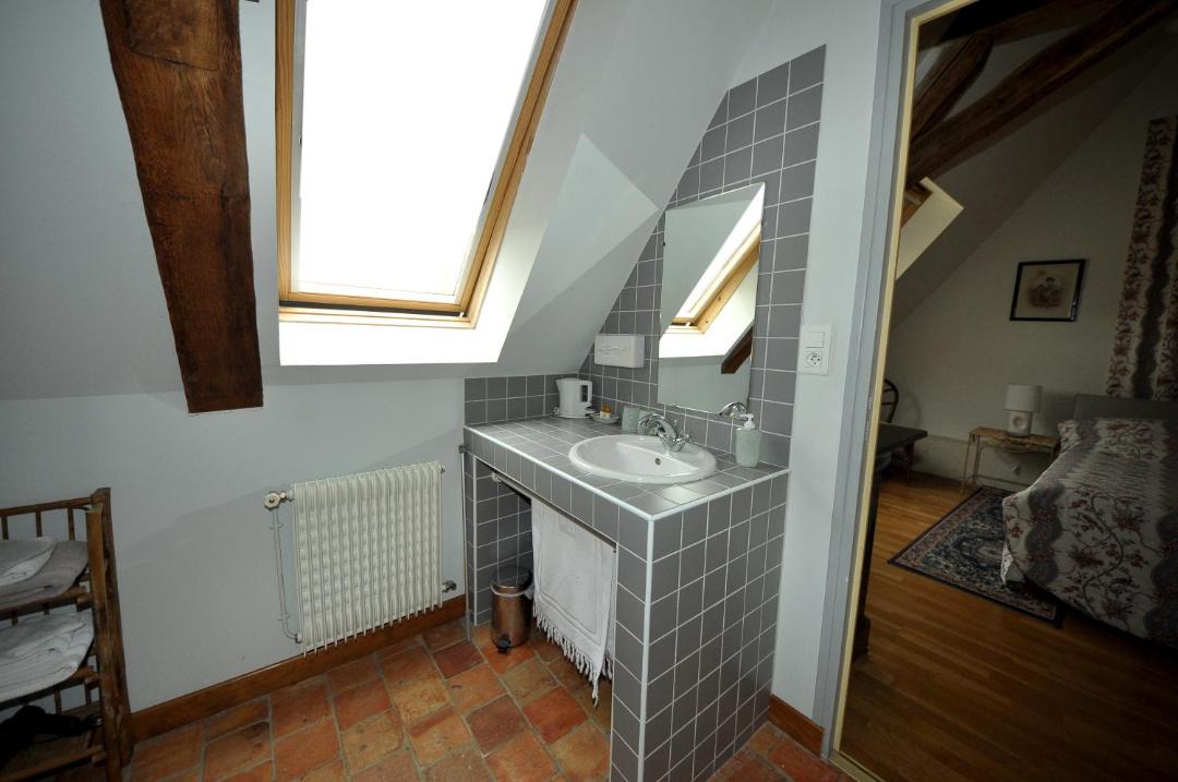 Photo of Others in Segre