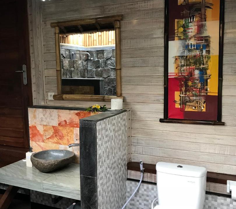 Photo of Others in Mushroom Bay