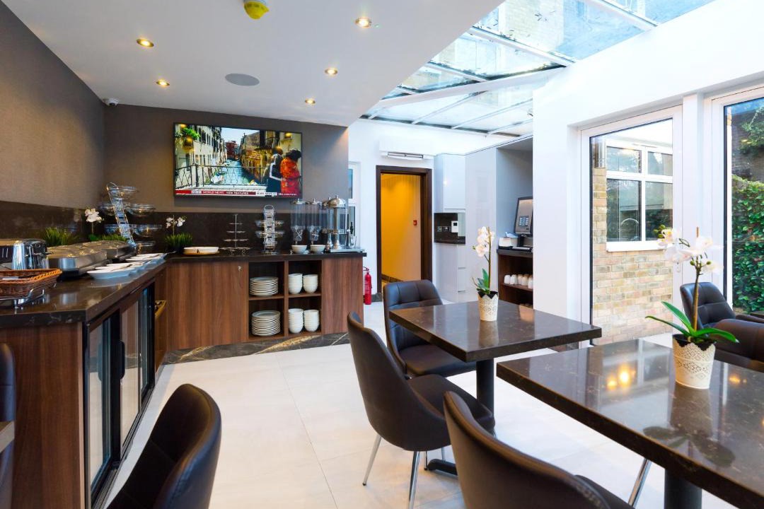 Photo of Others in West Kensington