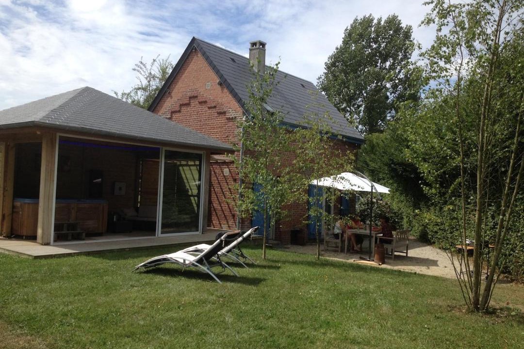 Photo of Buildings in Marly-Gomont