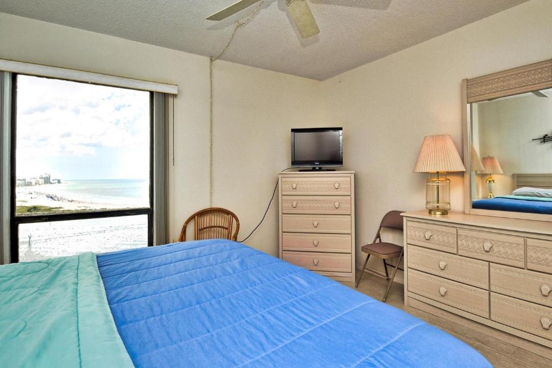 Photo of Bedroom in Clearwater Beach