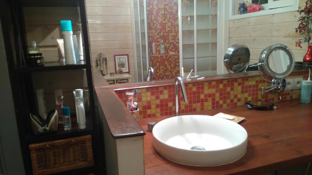 Photo of Bathroom in Saint-Sebastien-sur-Loire
