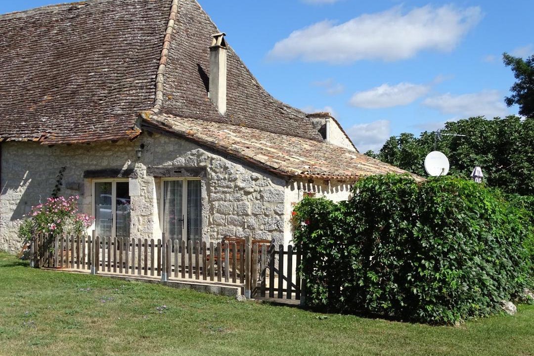 Photo of Others in Monmarves