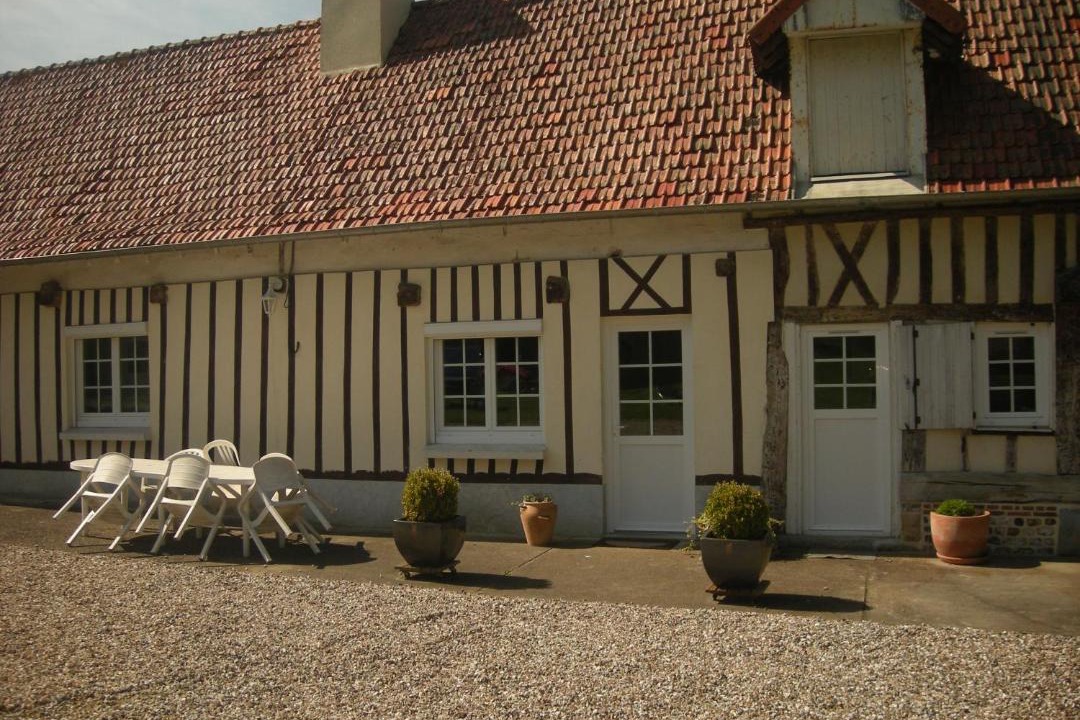 Photo of Buildings in Gueures