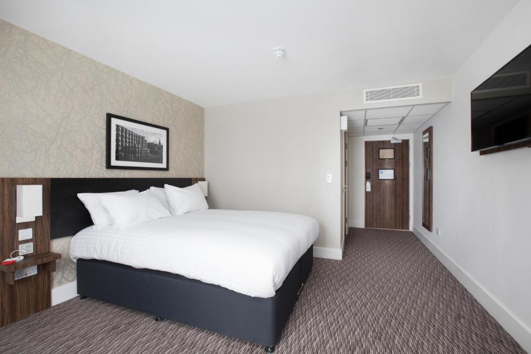 Photo of Others in Ebbsfleet Valley