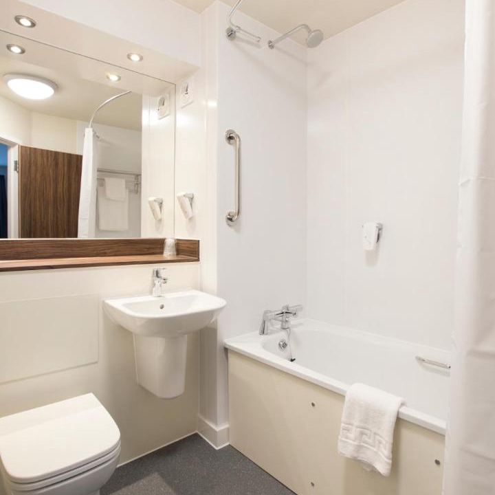 Photo of Others in Ebbsfleet Valley