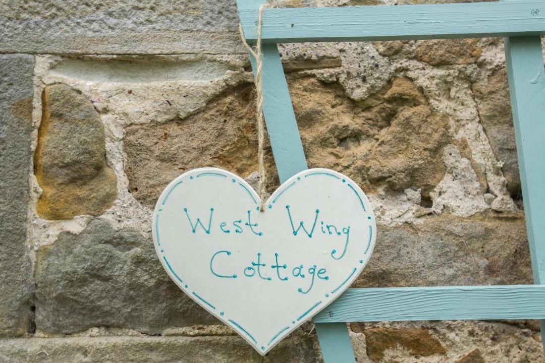 Photo of Others in Anick