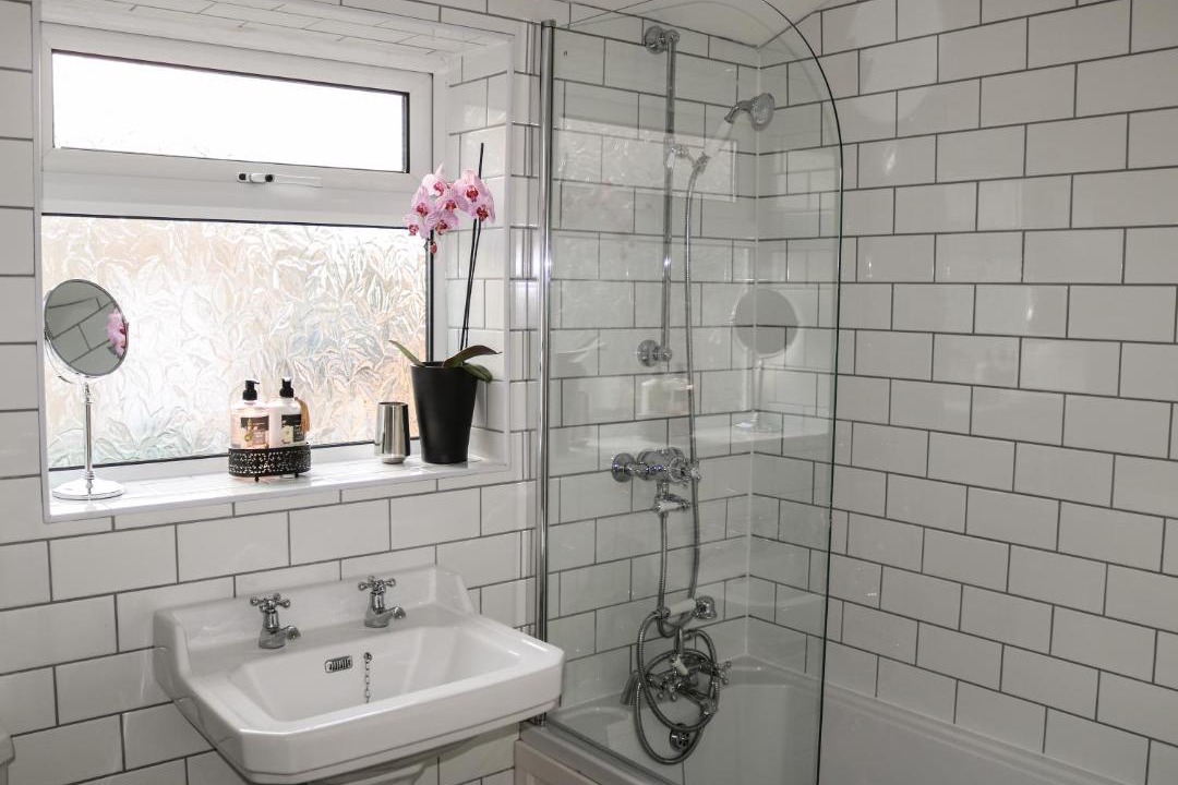 Photo of Bathroom in Staithes