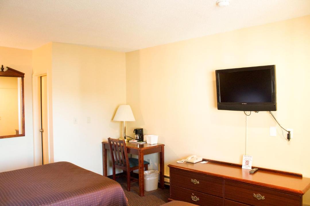 Photo of Bedroom in Northeast Neighbors