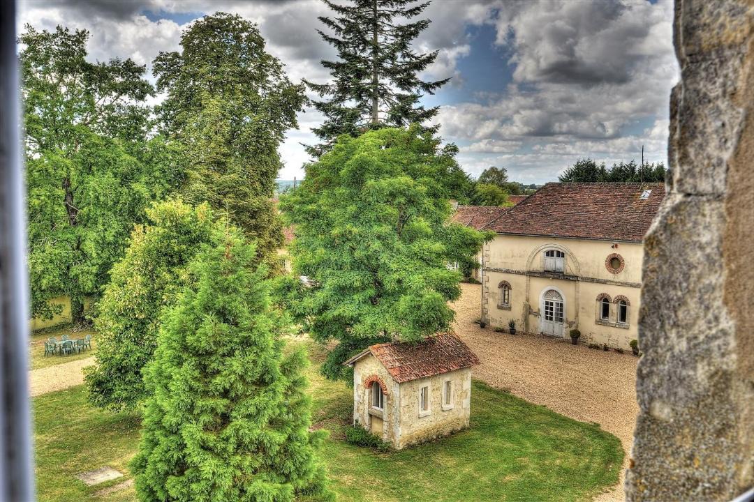 Photo of Others in Saint-Denis-sur-Huisne