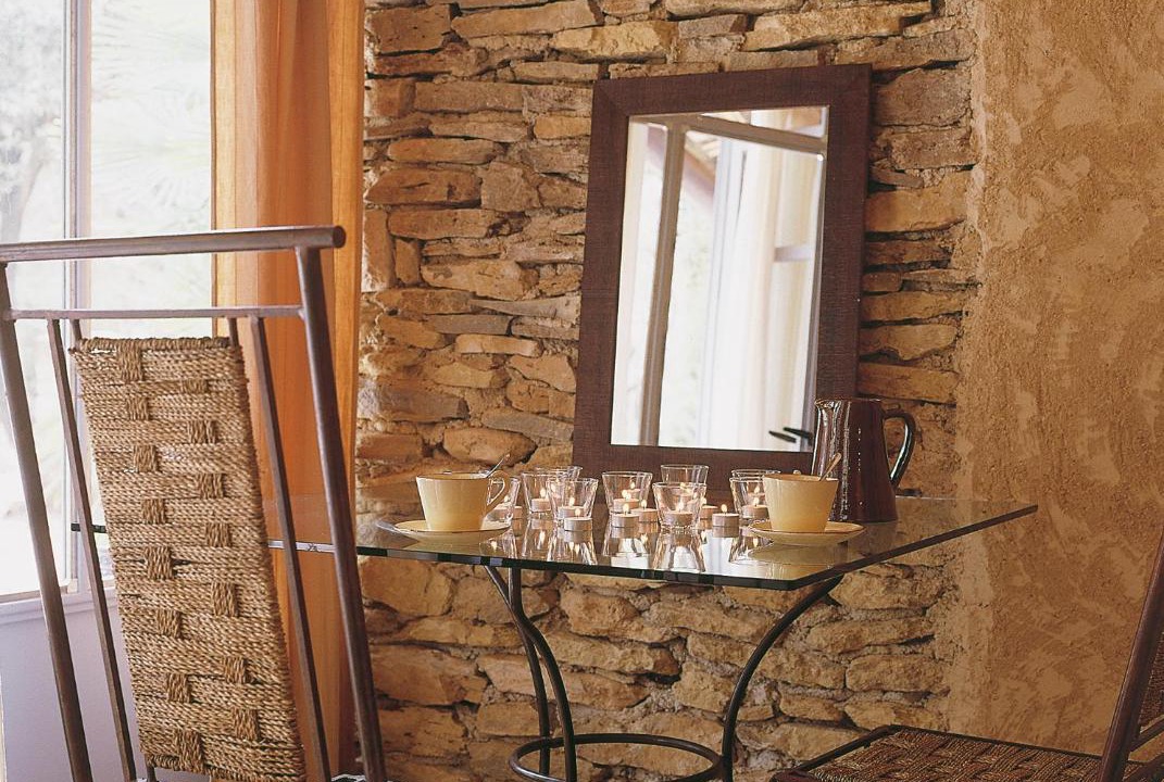 Photo of Others in Faucon