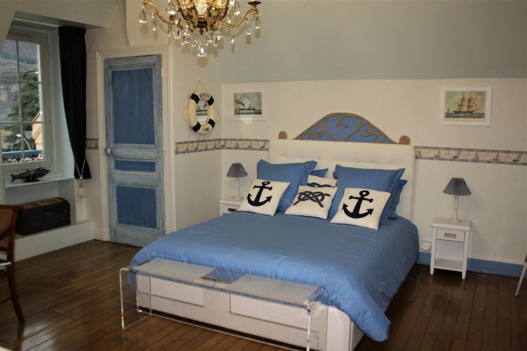 Photo of Bedroom in Vertrieu
