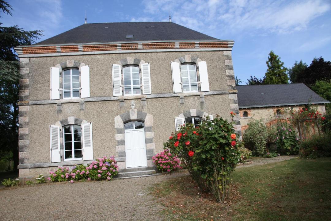 Photo of Others in Bouere