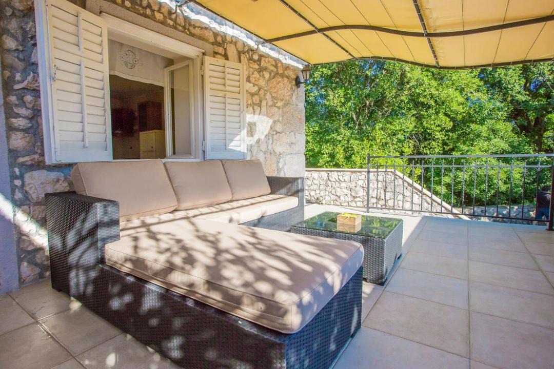 Photo of Patio Balcony in Sveti Vid Dobrinjski