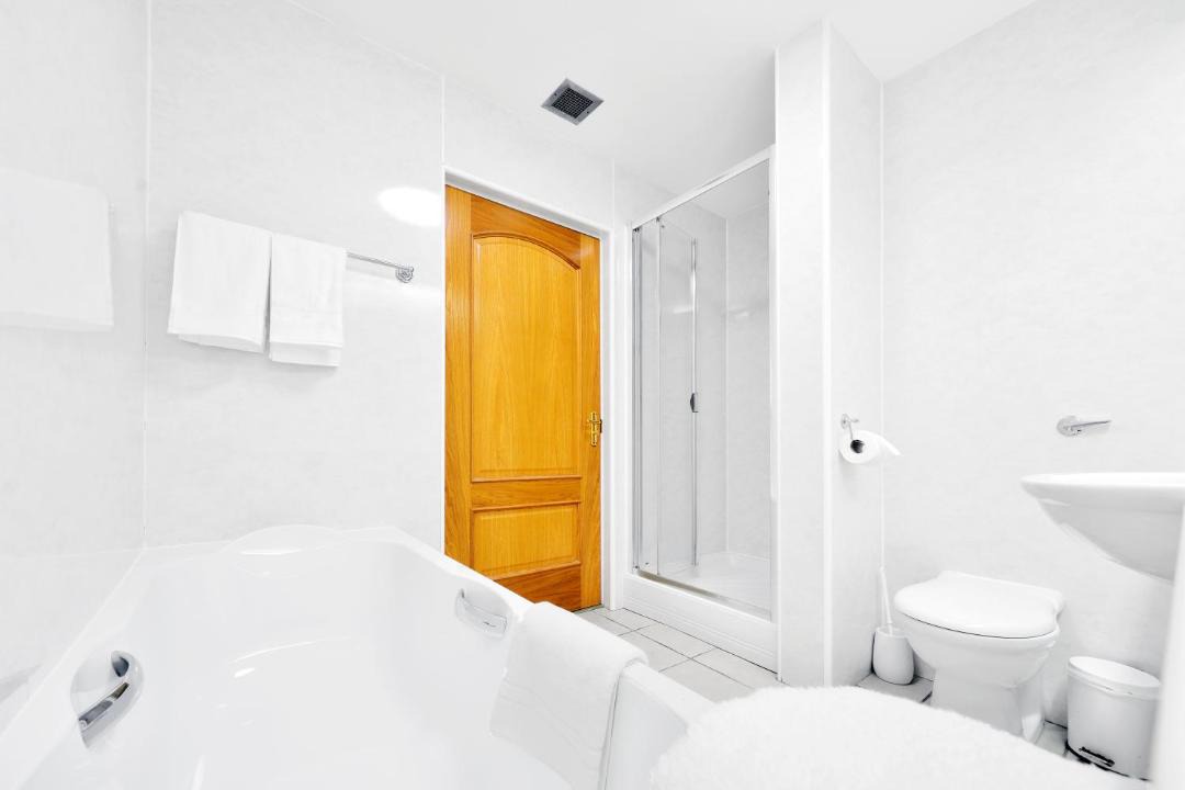 Photo of Others in Nine Mile Burn