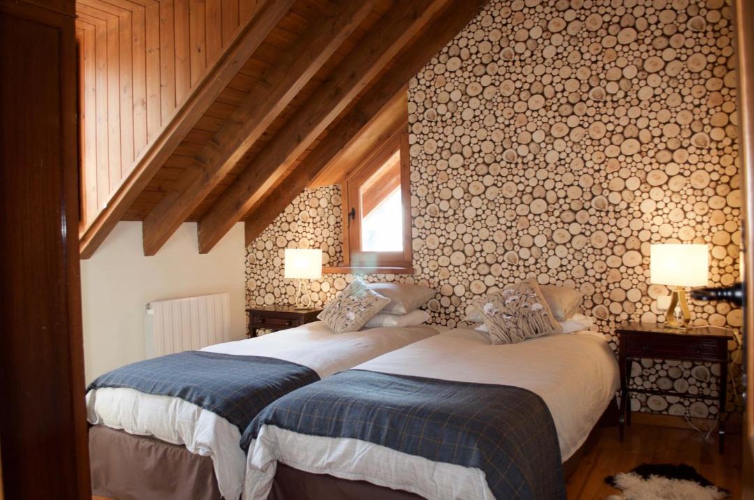 Photo of Bedroom in Esterri D'Aneu