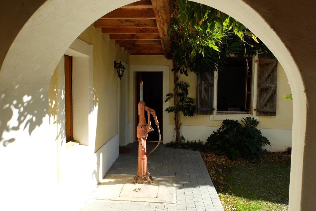 Photo of Others in Garlin