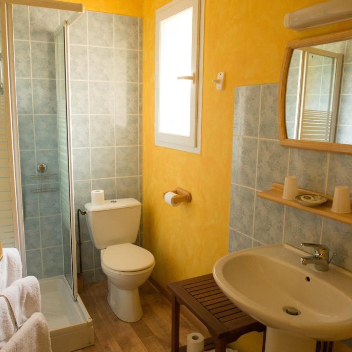 Photo of Bathroom in Lissac-et-Mouret