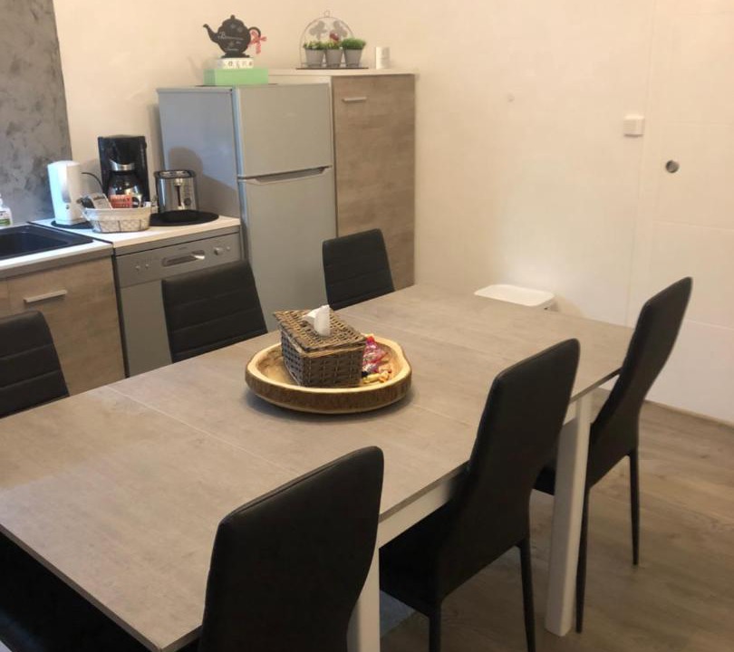 Photo of Livingroom in Outrechaise