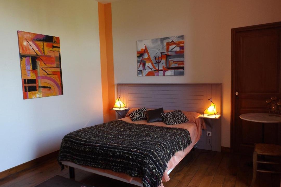 Photo of Others in Moux