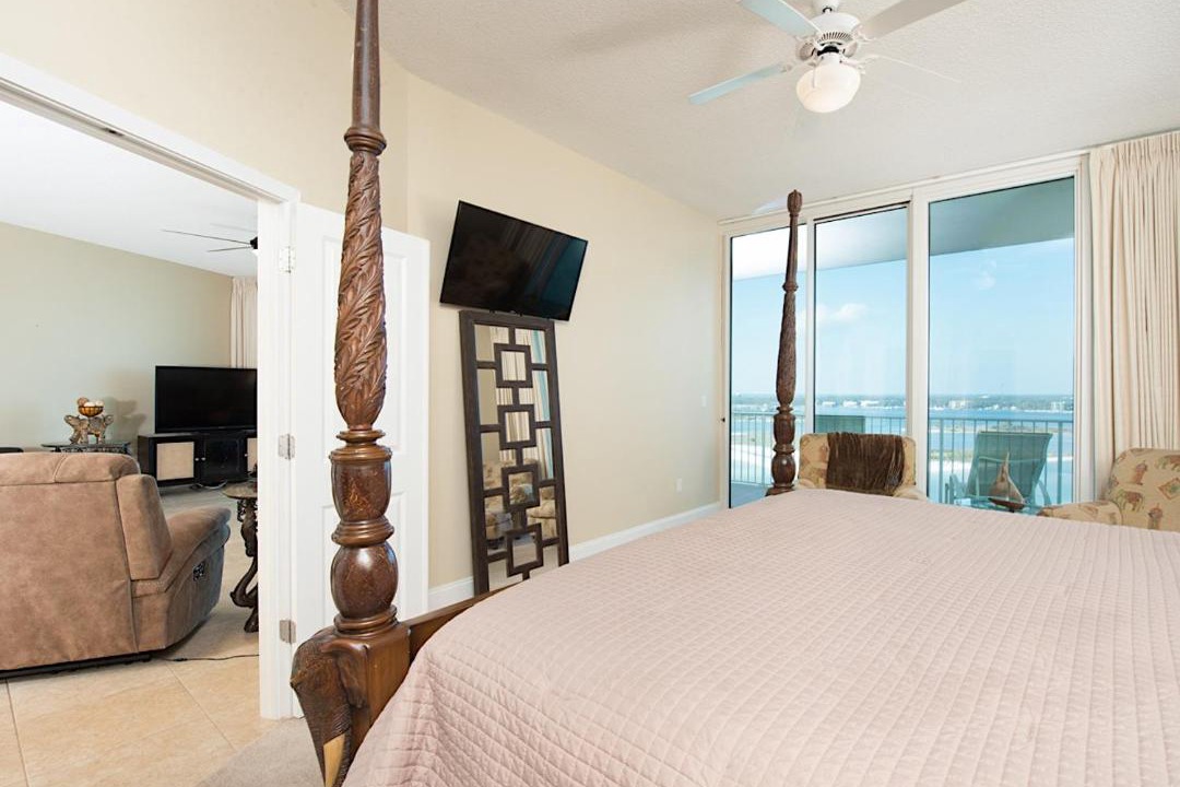 Photo of Bedroom in Orange Beach East