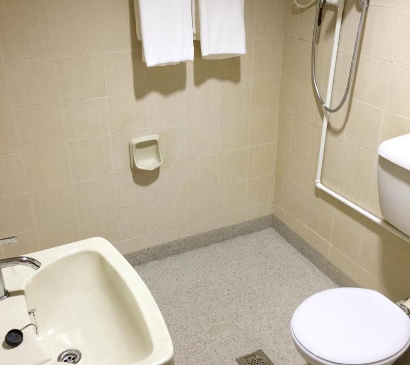 Photo of Bathroom in Larut