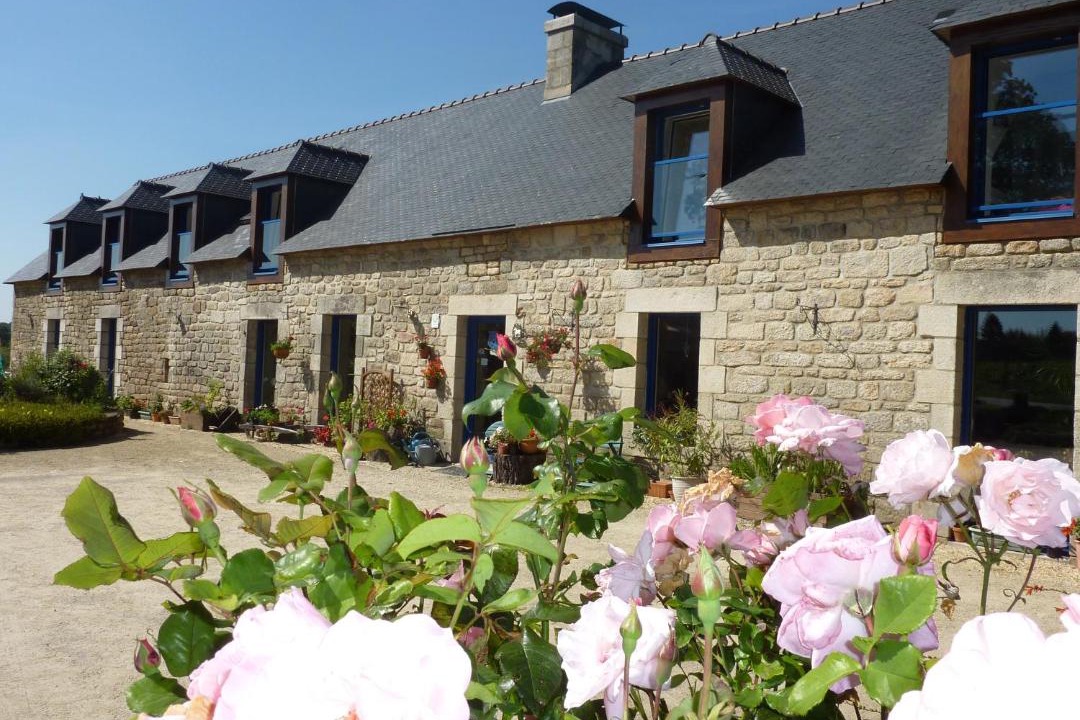 Photo of Buildings in Kernascleden