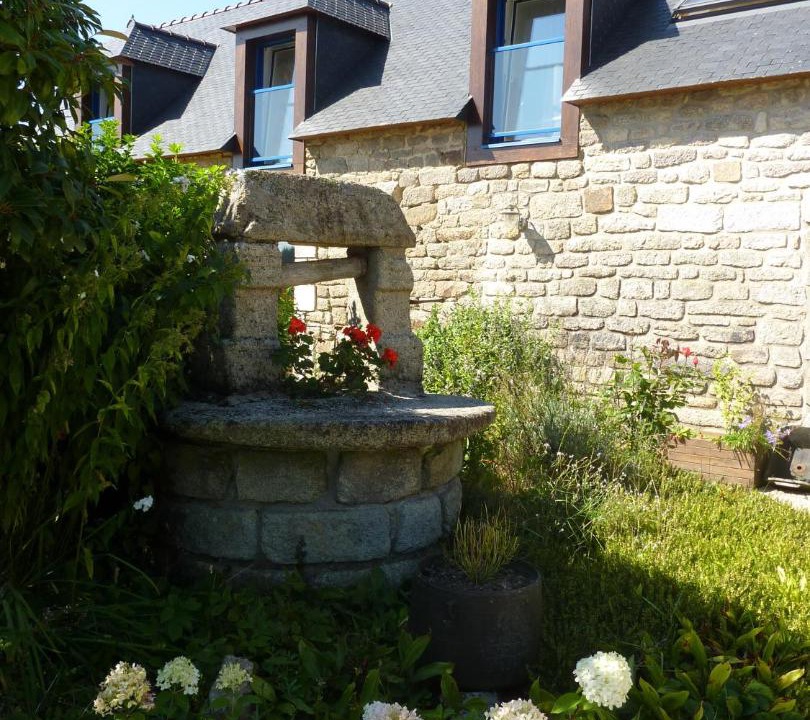 Photo of Buildings in Kernascleden