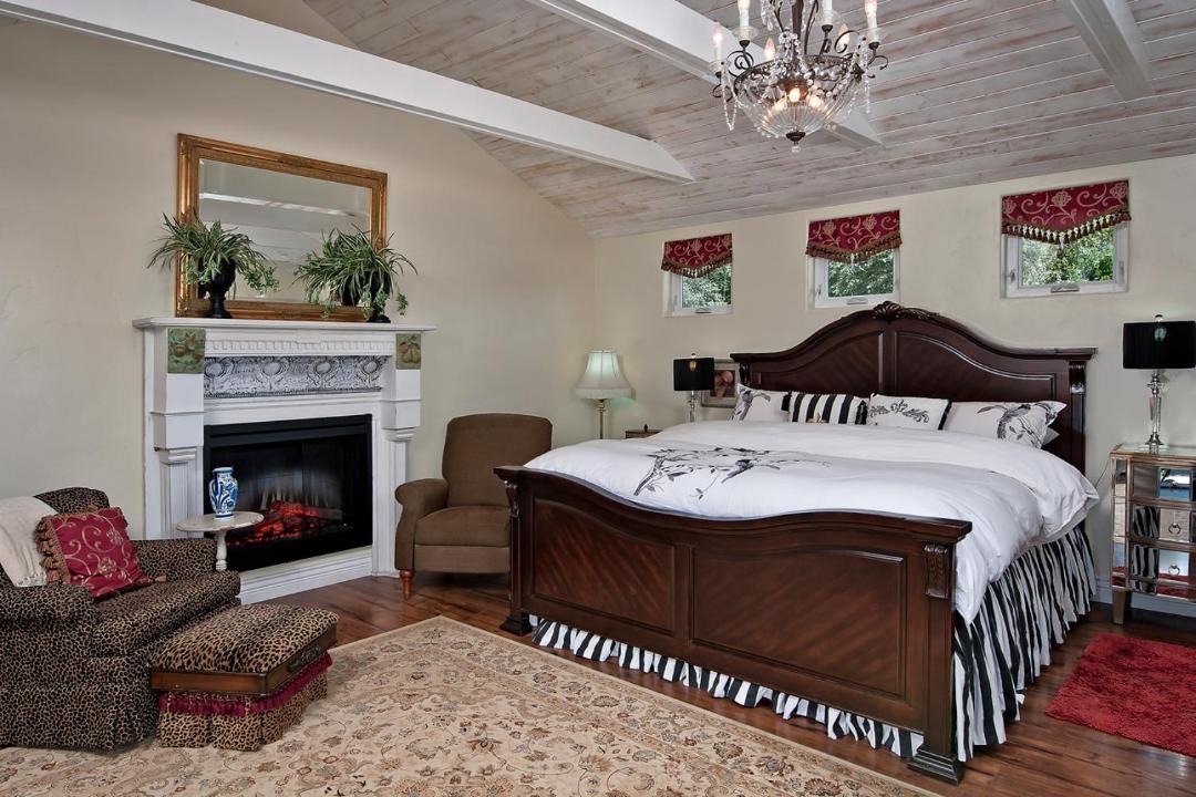 Photo of Bedroom in Grandview