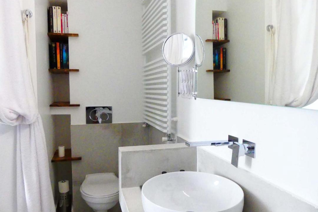 Photo of Bathroom in Cannes City Centre