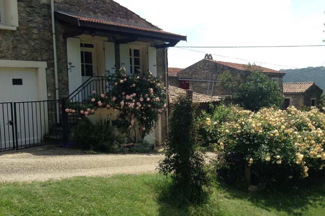 Photo of Buildings in Saint-Jean-de-Muzols