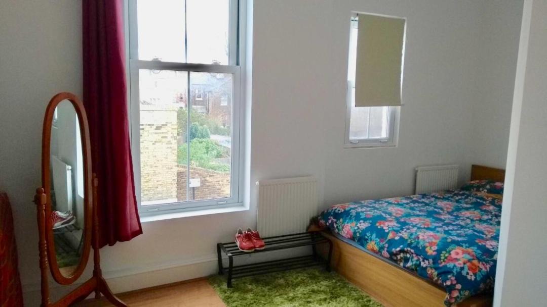 Photo of Bedroom in Camberwell