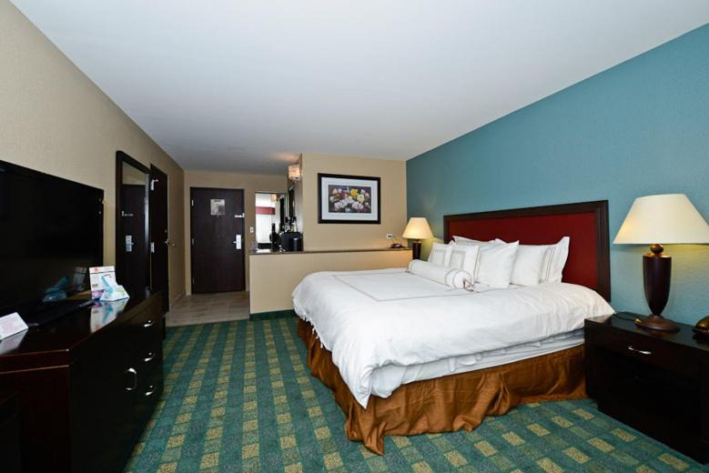 Photo of Bedroom in Lansing