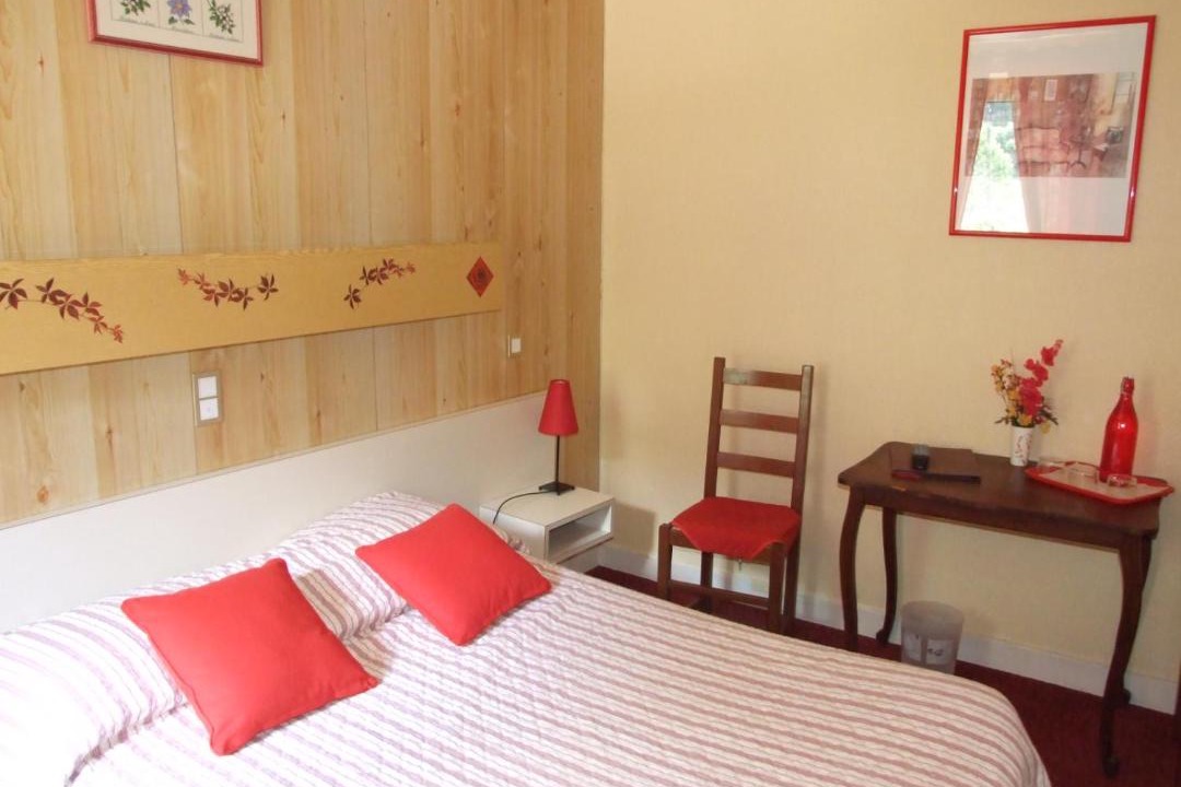 Photo of Bedroom in Cadeac