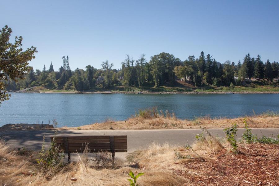 Photo of Others in Citizen Involvement Committee