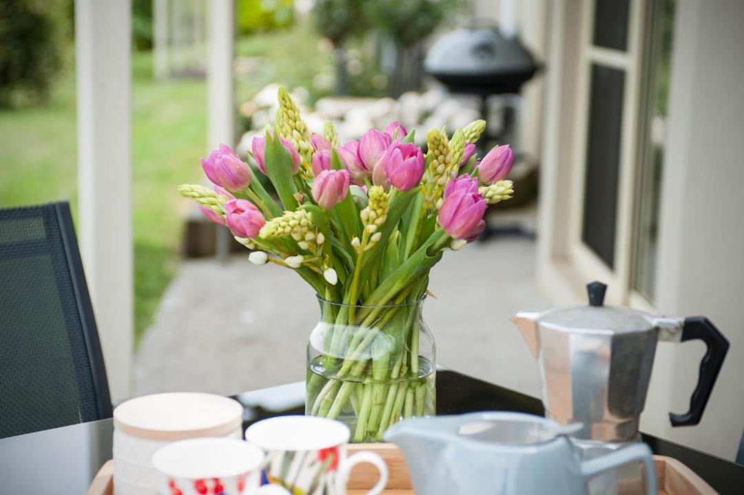 Photo of Others in Emerald