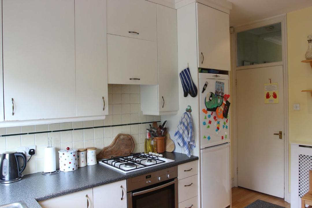 Photo of Kitchen in Earlsfield