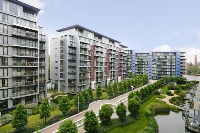 Photo of Buildings in Queenstown