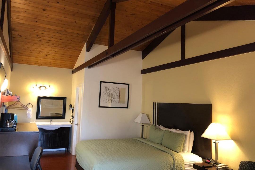 Photo of Bedroom in Marina District