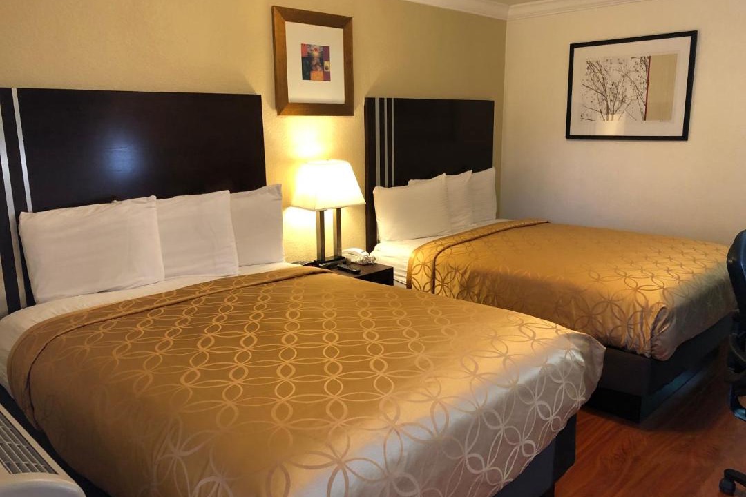 Photo of Bedroom in Marina District